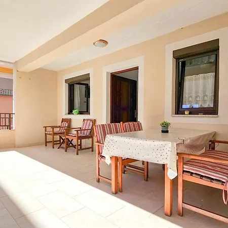 Apartment Maja Two Novigrad Istria